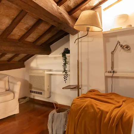The Rent - Stylish In Trastevere District * Rome